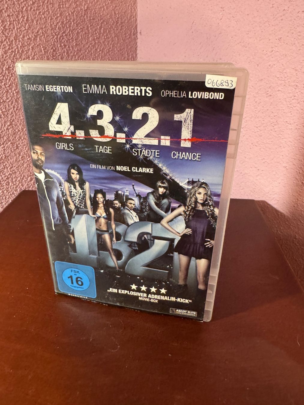 Tous les DVDs: DVD "4.3.2.1" – D'occasion à Scherzingen par hei_sq66