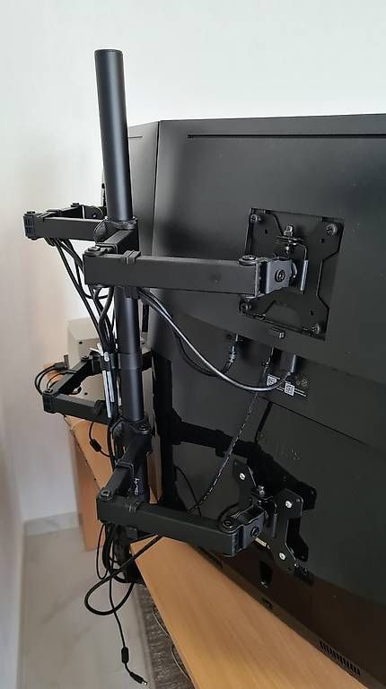 Staffa per monitor: Support complet pour 4 écrans 13'' à 27'' Techly – Usato da Bercher venduto da lau_6r29 3