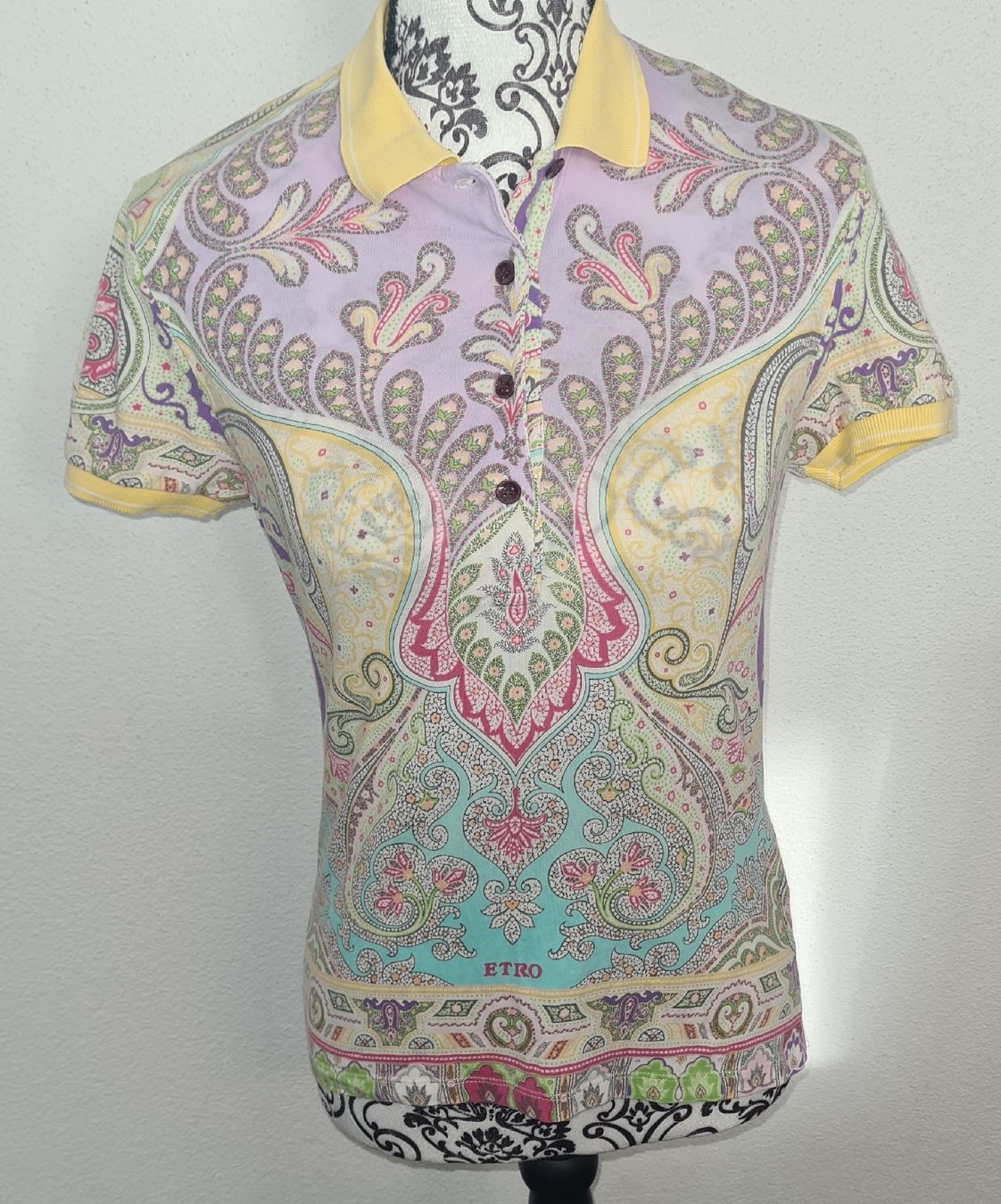Etro T-Shirts: Etro damen t-shirt gr. IT 42 – Gebraucht aus Nebikon von Draga25
