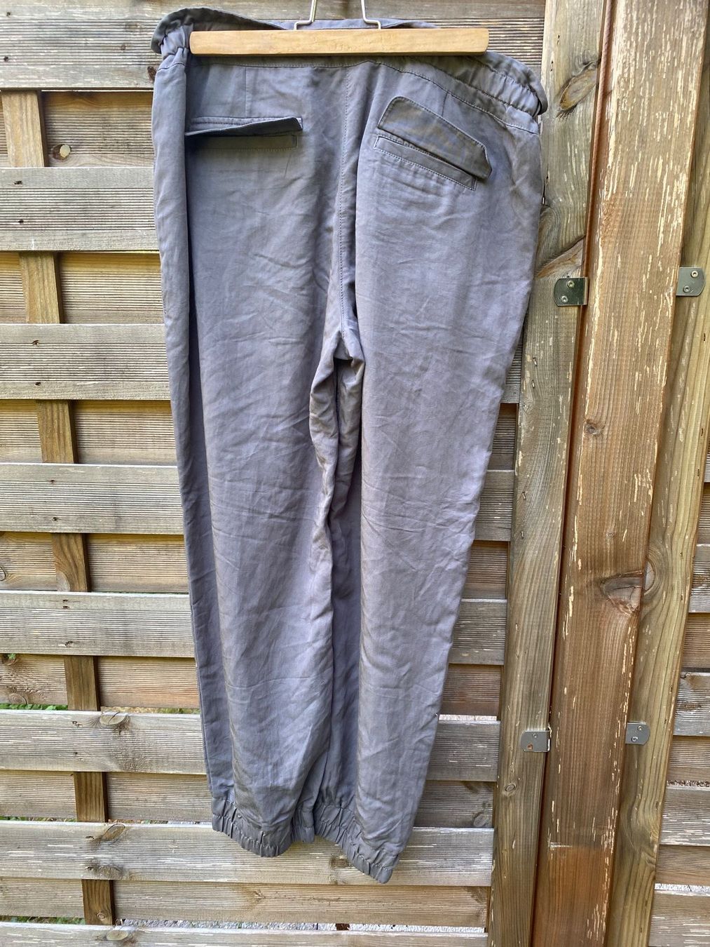 Armani Pantaloni: bequeme Sommerhose Armani Exchange, Grösse 10 – Usato da Spiegel b. Bern venduto da corn2009 2