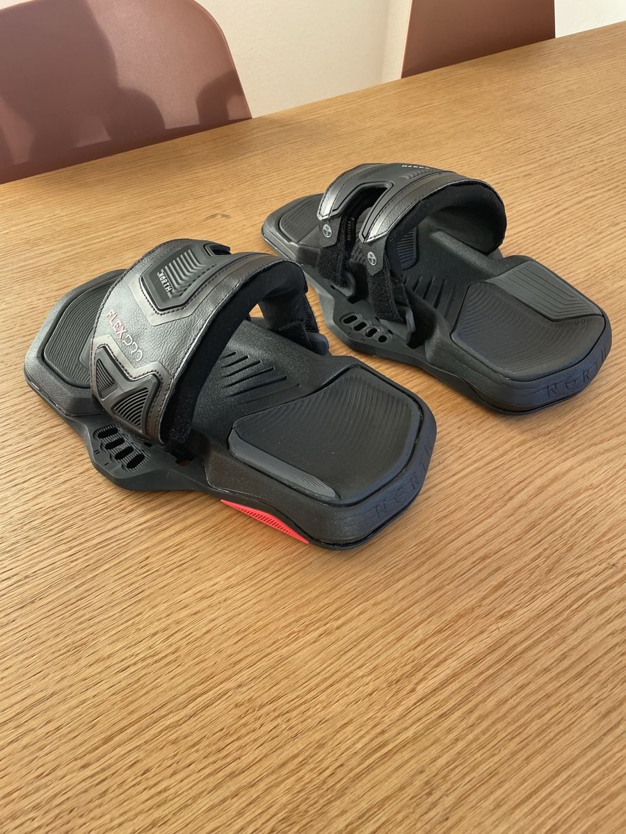 North Kite: North Flex Pro Bindings 2024 L – Gebraucht aus Bern von Emmentaler04 1