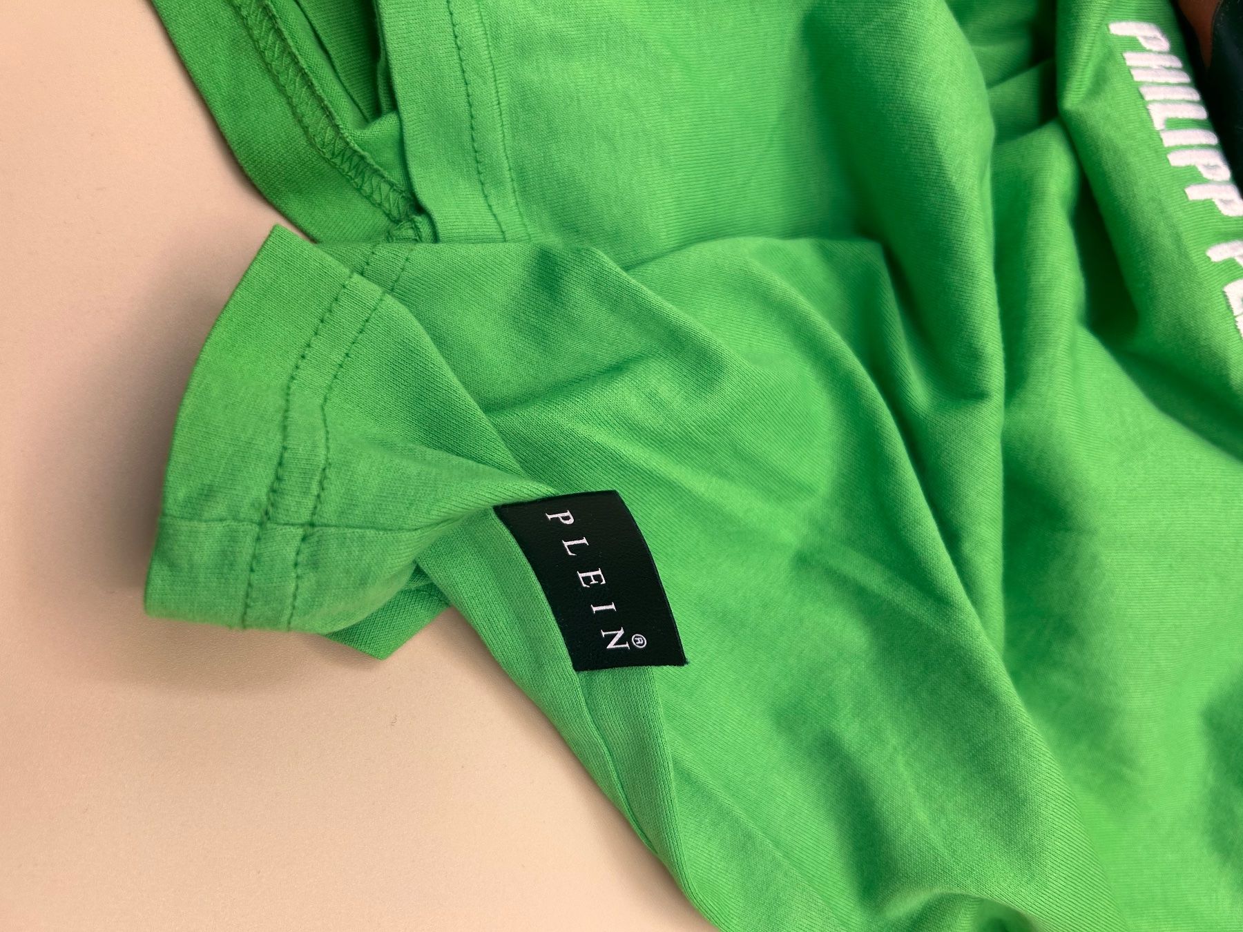 Philipp Plein T-shirt: Philipp Plein T-Shirt Gr L – Usato da Brüttisellen venduto da ThommyK 2