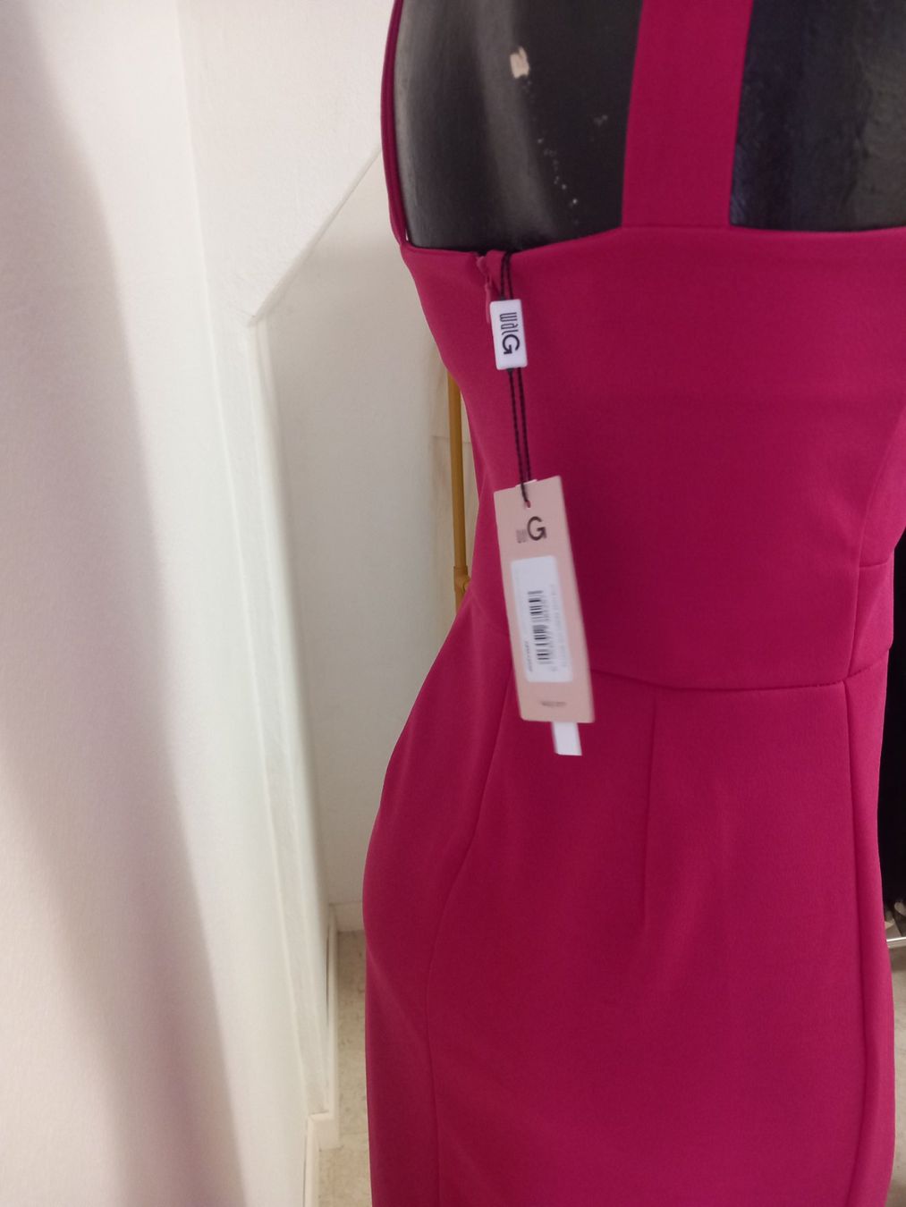 Wal G. Vestiti: Abendkleid von WAL G. Neu – Nuovo e nell'imballaggio originale da Triengen venduto da angel112 1
