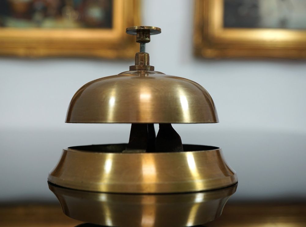 Aubaho Hotelglocke Antik - Messingglocke Auf Holzsockel Für Rezeption & Theke Im Vintage-Look