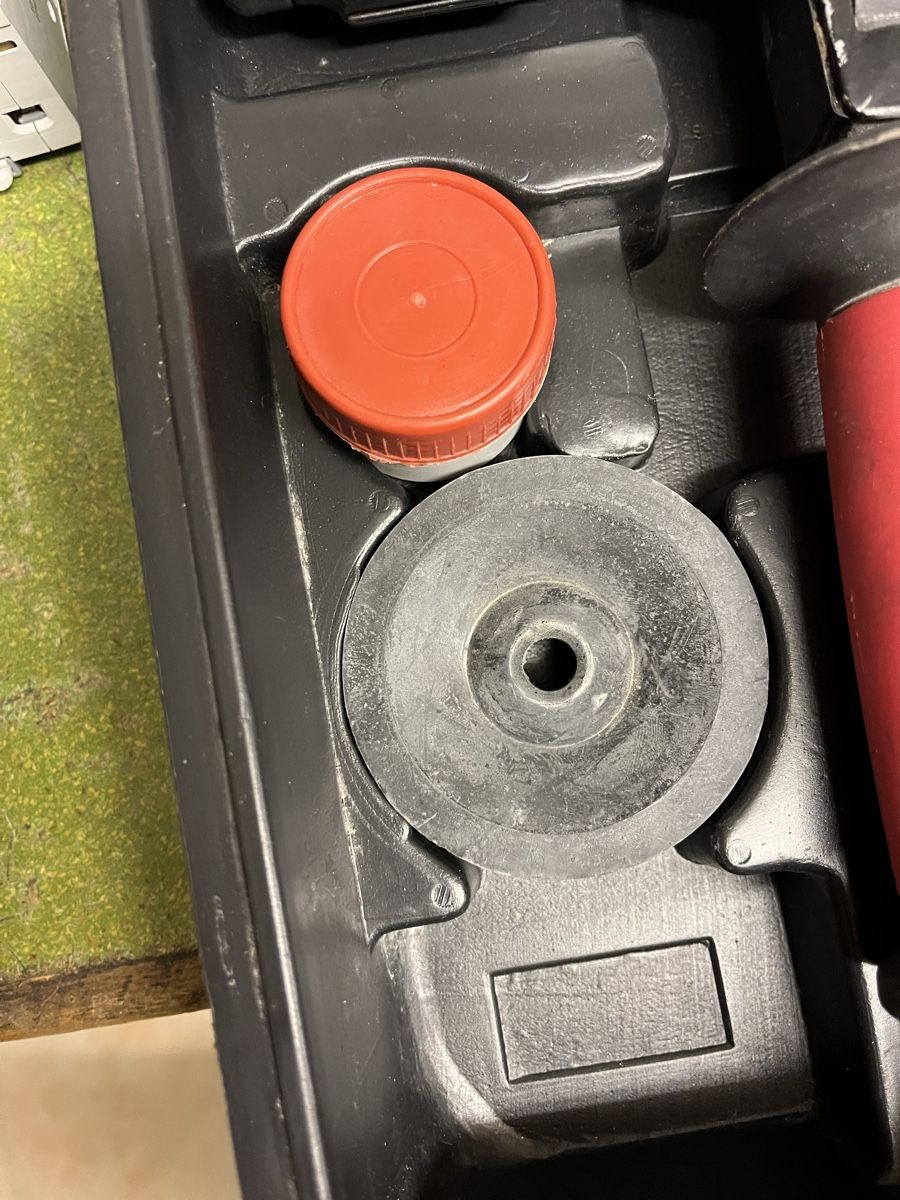Perceuses: Bohrhammer Bohrmaschine  – D'occasion à Neerach par fuz_8d7l 4