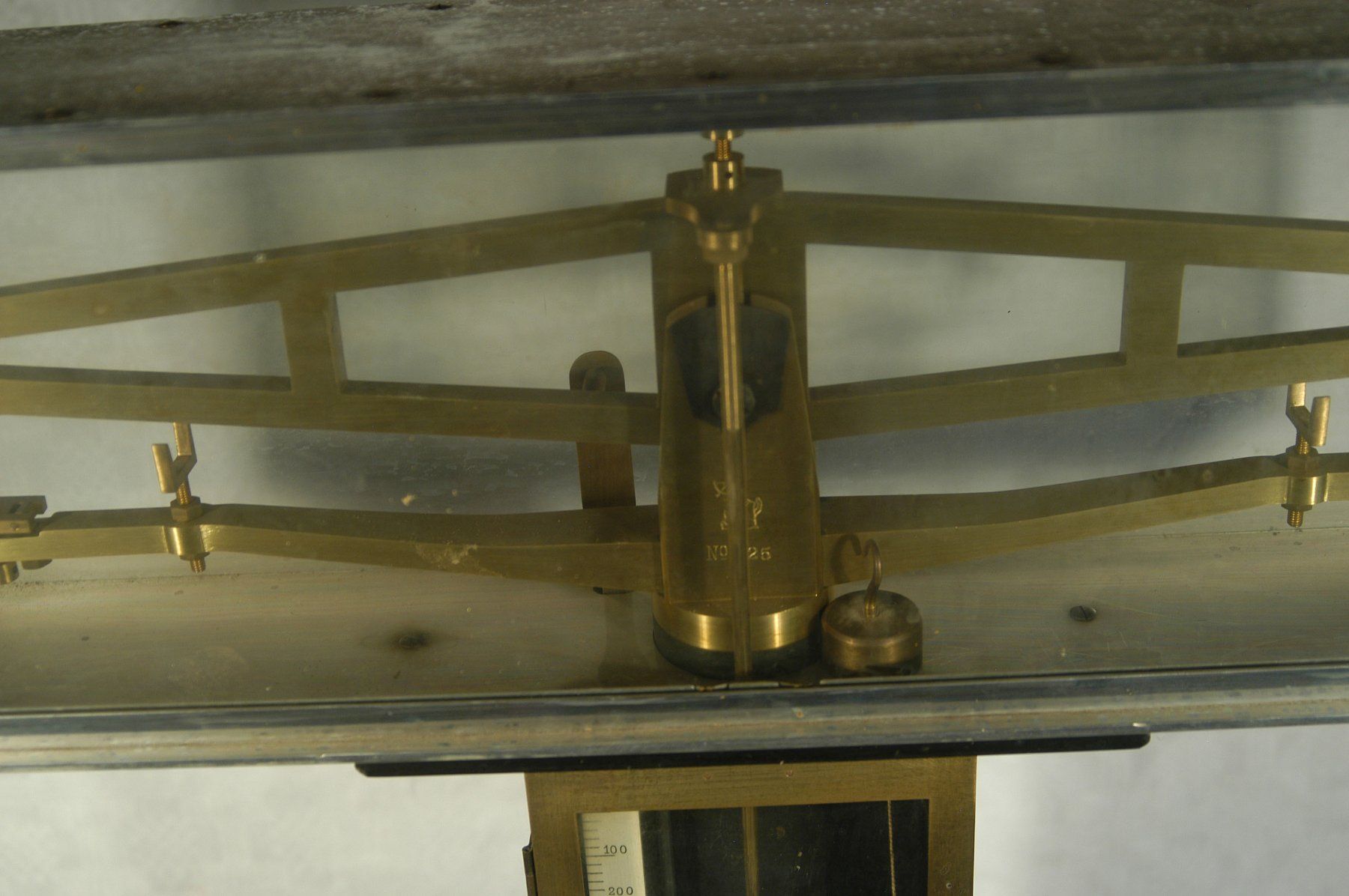 Accessori da laboratorio: Präzisionswaage – Usato da Herisau venduto da Wisen 1