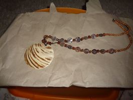 *** Grosse Muschelkette *** / Besonders