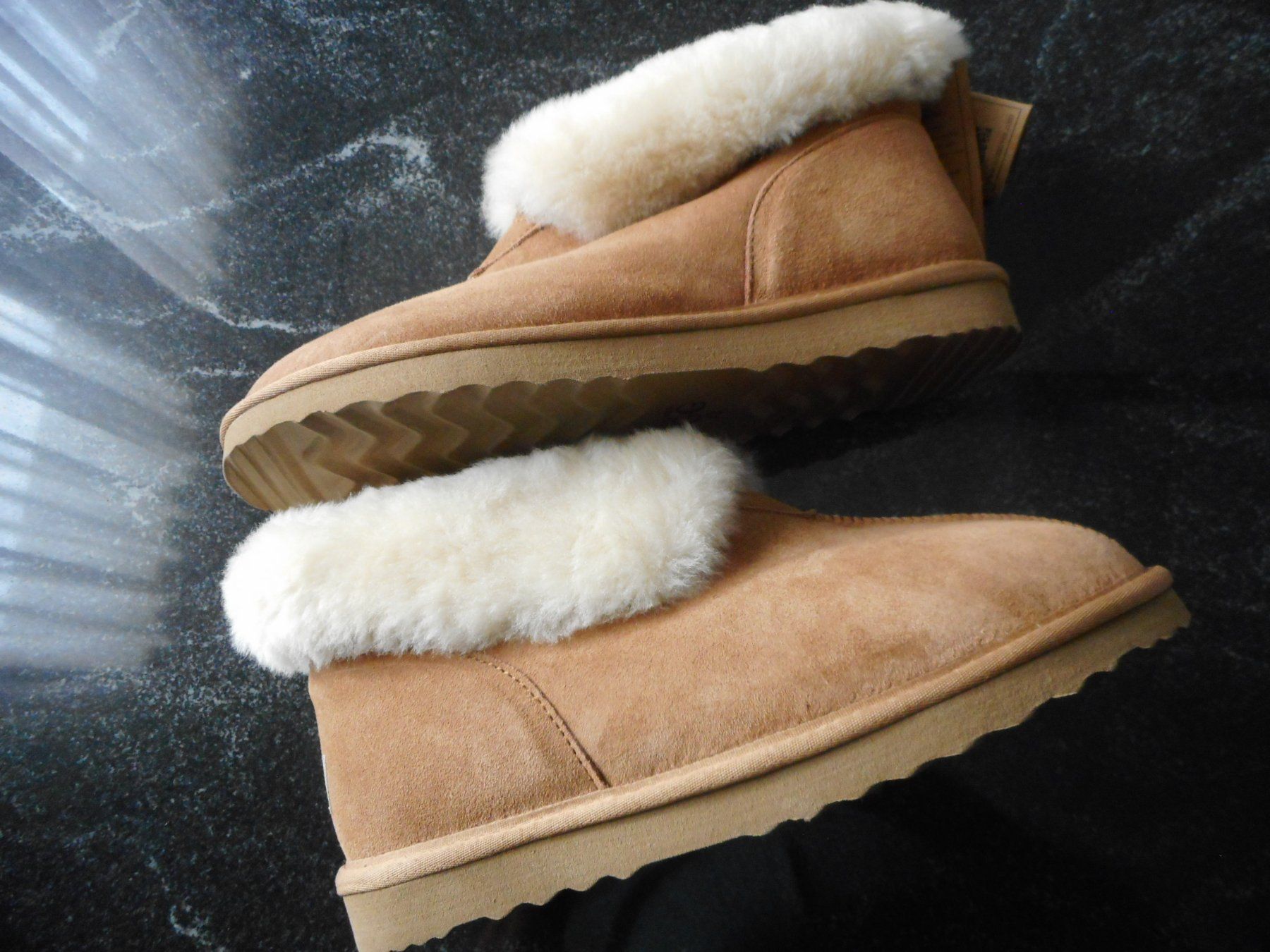 Ugg Scarpe da donna: UGG Schuhe Gr. 41  gefüttert – Nuovo e nell'imballaggio originale da Rotkreuz venduto da hupfu69 6