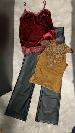 Calzedonia Leder-Optik Hose mit 2 Oberteils, Grösse S/M