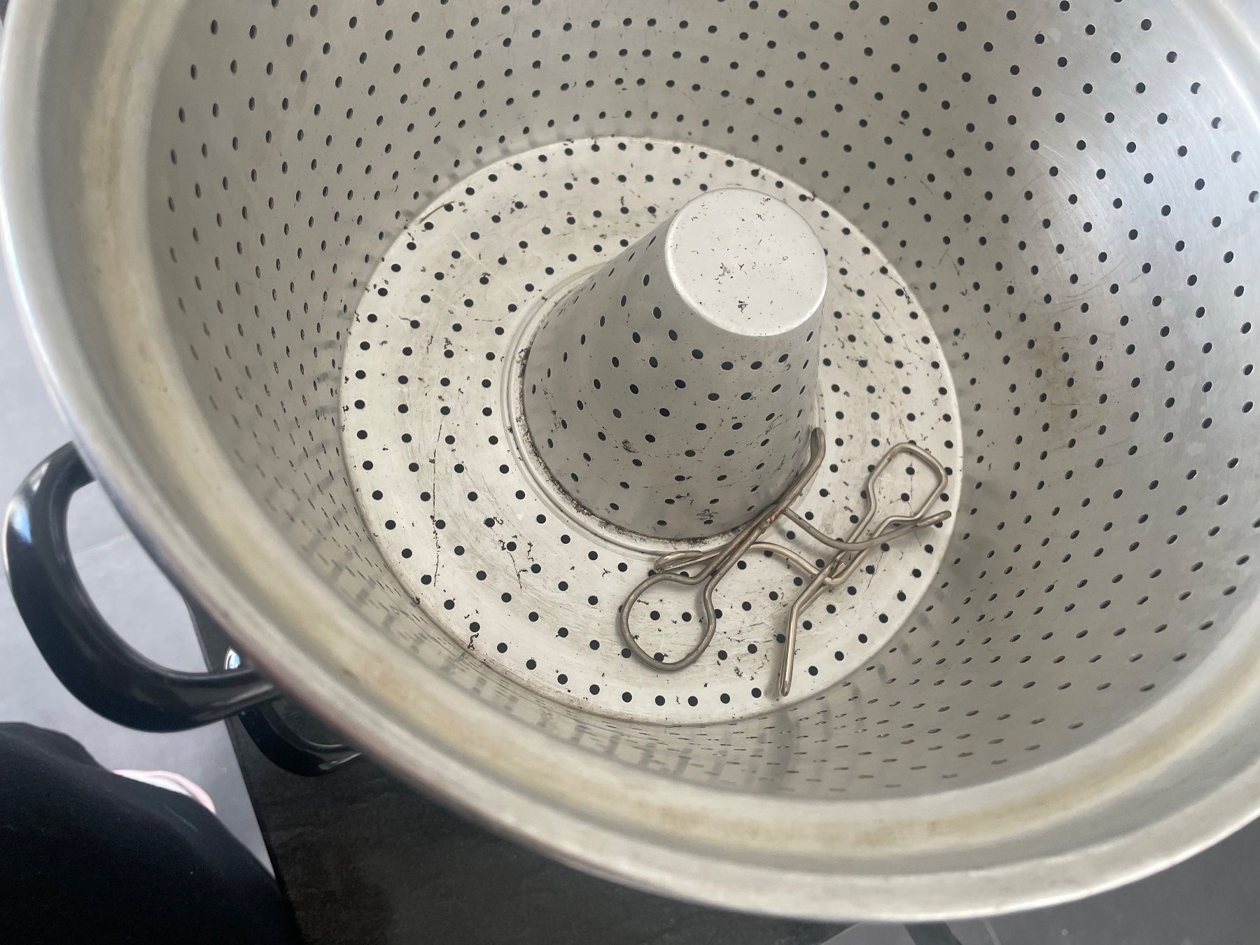 Pentole: Dampfkochtopf 3-teilig, – Usato da Rieden SG venduto da Saelly 1