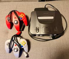 🎮 Nintendo 64 Konsole + 2 Original Controller + 9 Spiele