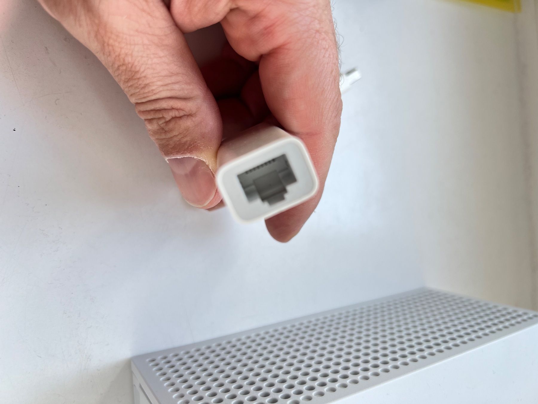 Apple Unità & Adattatore: Original Apple Thunderbolt auf Gigabit Ethernet Adapter – Usato da St. Gallen venduto da Mr.Deutschmann 2