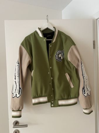 Veste universitaire Éditorial Department vert beige