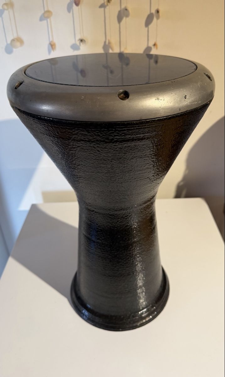 Musikinstrumente: Darbuka drum Alexandria with case and tuning tool – Gebraucht aus Wangen an der Aare von Gabriele1985 1