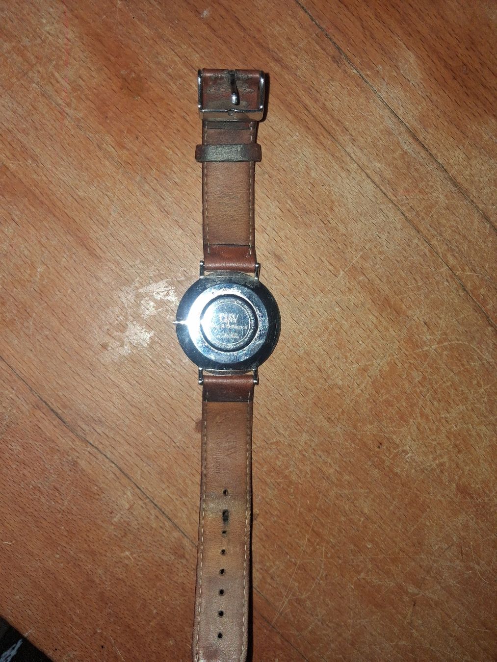 Daniel Wellington Orologi: Daniel Wellington UHR – Usato da Heitenried venduto da sarahada 2