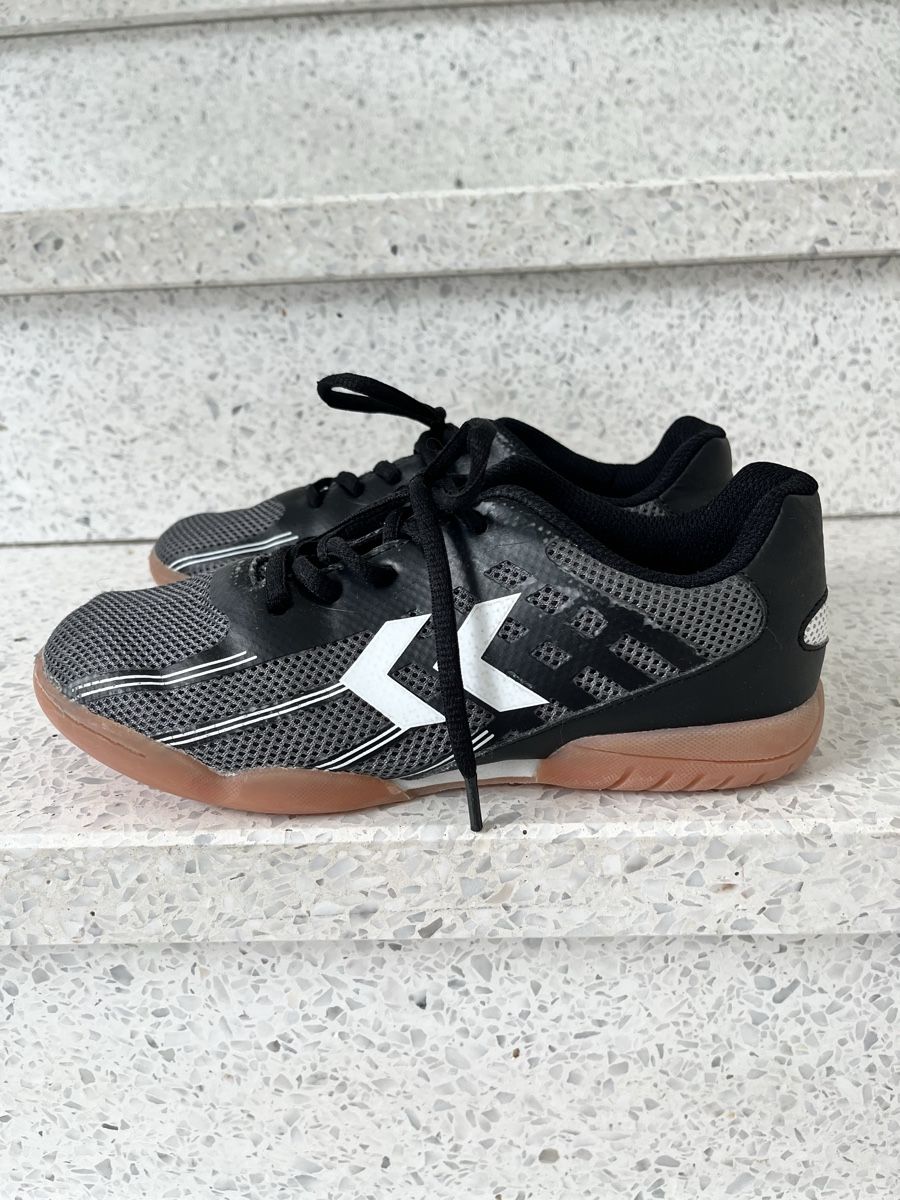 Hummel Scarpe per ragazzi: Hallenschuhe Hummel Gr. 36 – Usato da Luzern venduto da Aldabema 3