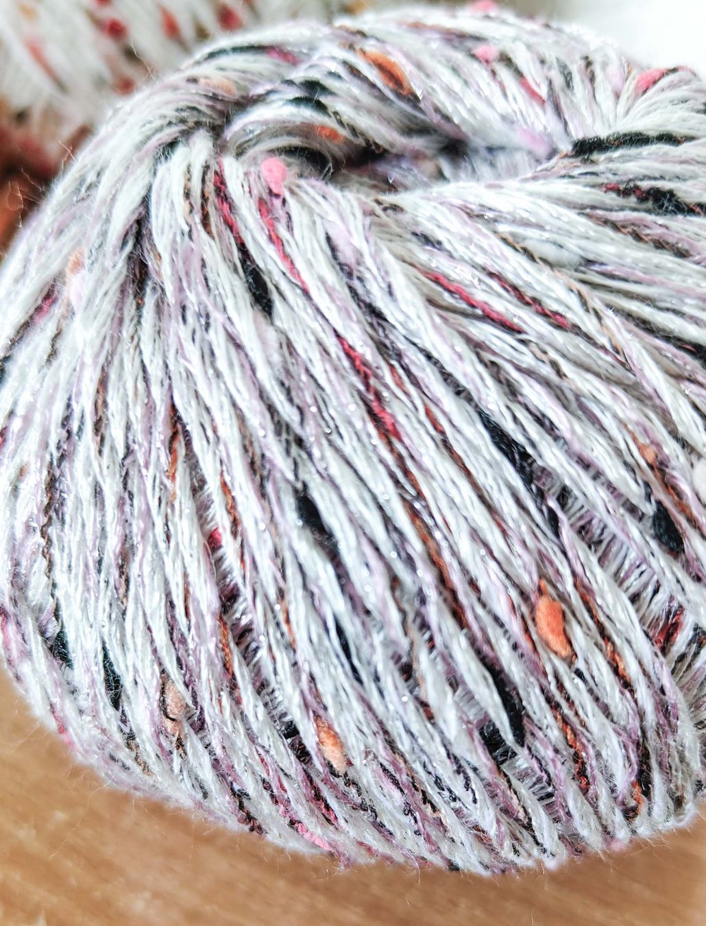 Lana: 50 g Unikat Viskosegarn – Nuovo e nell'imballaggio originale da Basel venduto da Sweet-Yarns01 1