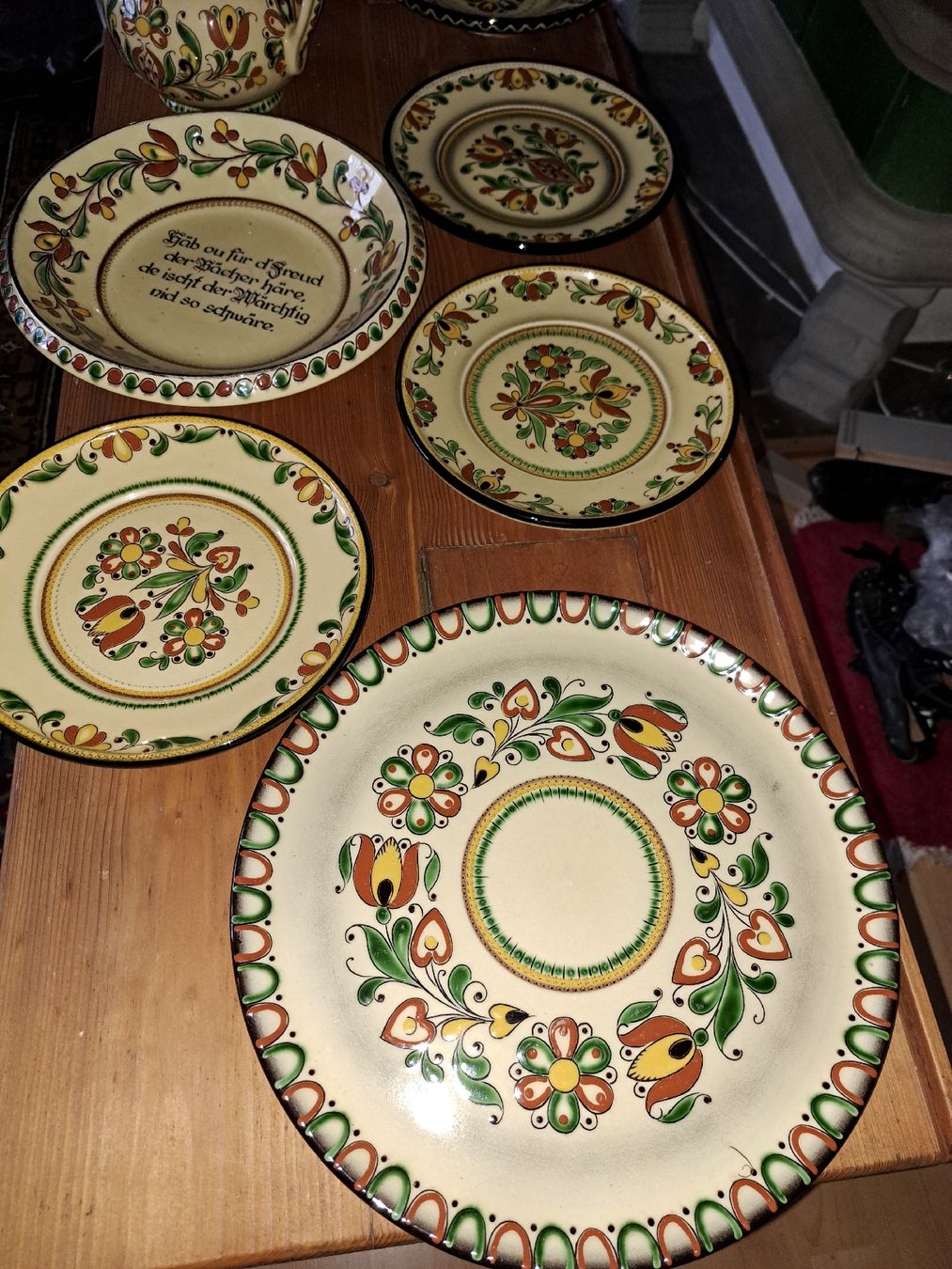 Set di piatti: Keramik-Set von Alt Langnau, handbemalt,  – Usato da Kölliken venduto da Upcycling-by-Mc-TAM 1