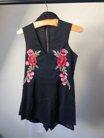 Playsuit mit Blumenprint