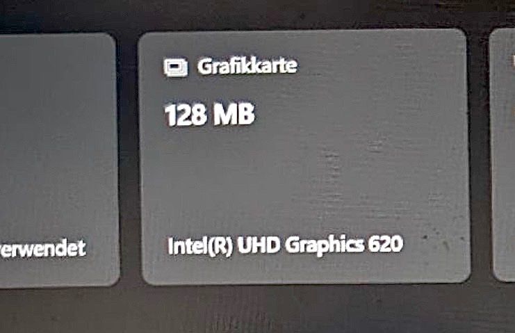 Lenovo Notebook: Lenovo Thinkpad T480, i7, SSD, Windows 11 – Difettoso da Zürich venduto da Gianni 5