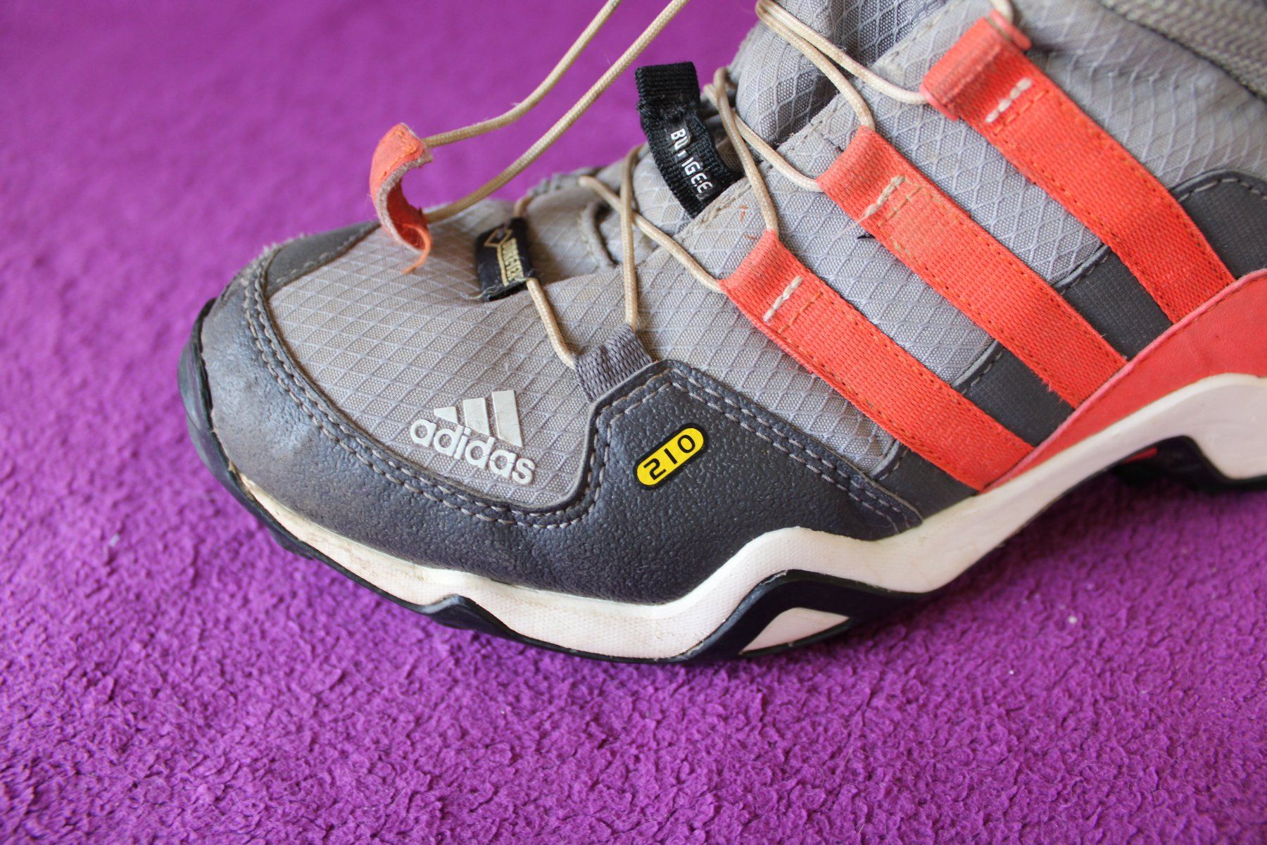 Lowa Scarpe da donna: Adidas Terrex Mid GTX Wanderschuhe - Schuhe Gr. 36 – Usato da Müllheim Dorf venduto da Seeeule01 9
