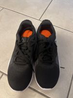 Reebok Sportschuhe schwarz neuwertiger Zustand