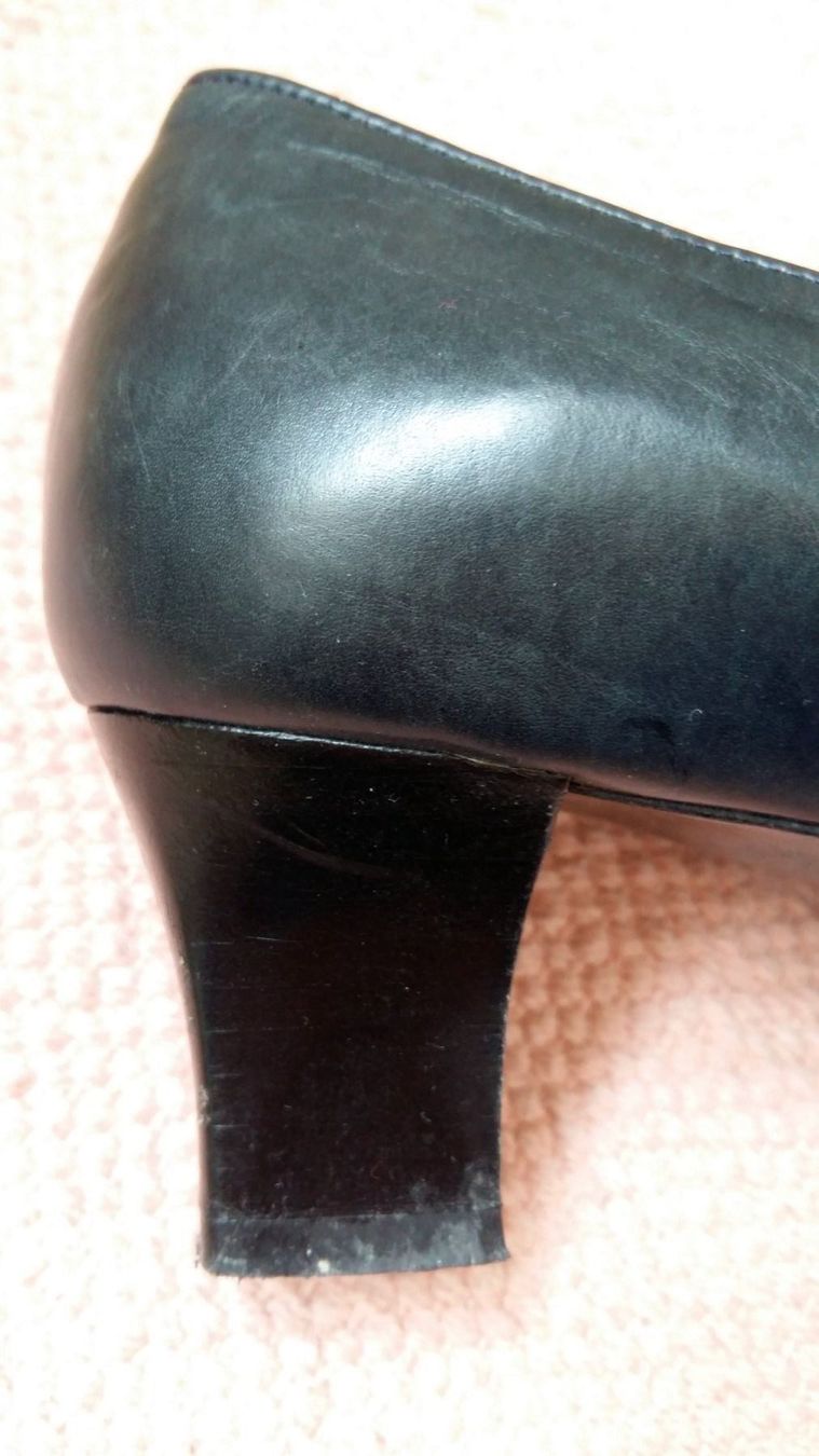 Damenschuhe: Sehr schöne elegante Lederschuhe Gr. 37 – Gebraucht aus Arlesheim von Vera6 8