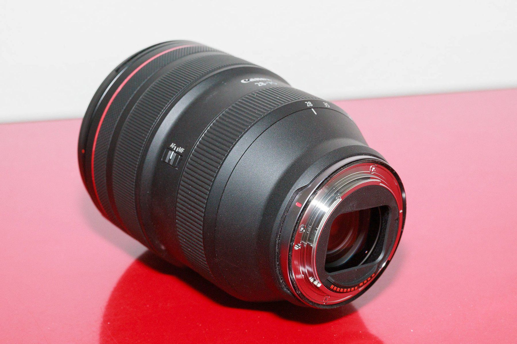 Canon Obiettivi: Canon RF 28-80mm f/2.0L USM – Usato da Richterswil venduto da cdiderich 3