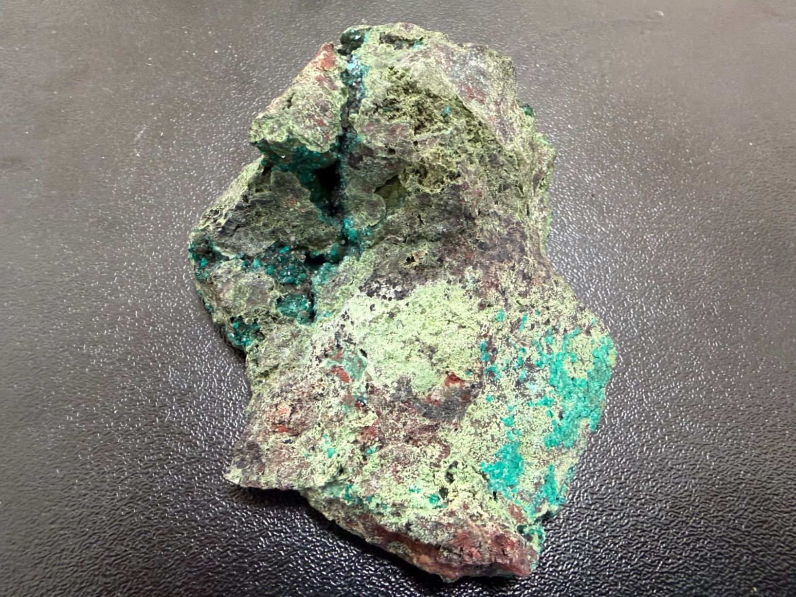 Mineralien & Heilsteine: Malachit, Namibia (3.27) – Neu (gemäss Beschreibung) aus Muri b. Bern von Gemmes 3