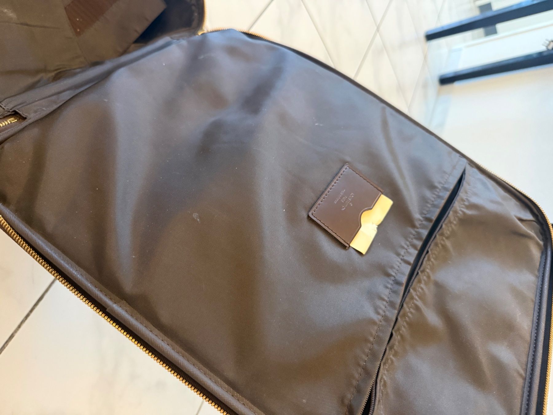 Autres aviation: Louis Vuitton Pegase 45 Damier – D'occasion à Wilen b. Wollerau par Corradino0 8