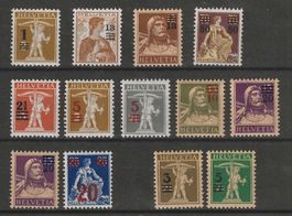 1915-30 : "Aufbrauchsausgaben",postfrisch ** - KP 150.--
