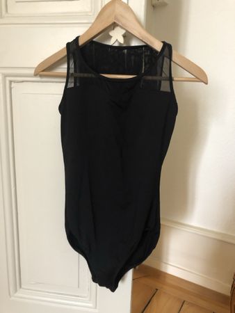 Elegantes schwarzes Ballettleotard mit Spitze von Bloch