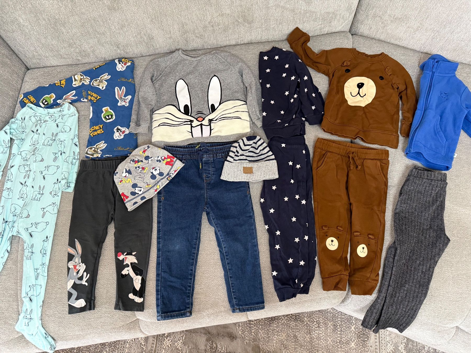 Zara Ensembles coordonnés: Kleiderpaket Gr. 92-98 – D'occasion à Uetikon am See par Fraufox1