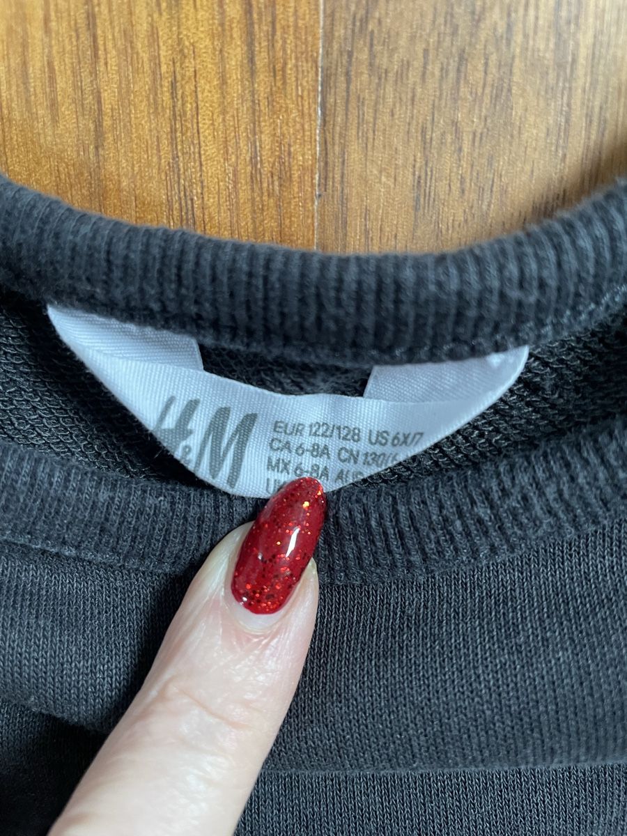 H&M Robes et jupes: H&M Kleid Gr. 122/128 – D'occasion à Fehraltorf par Nadja0205 2