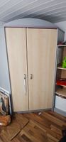 Kleiderschrank Buche Nachbildung 2 Tuerig mit vielen Regalen