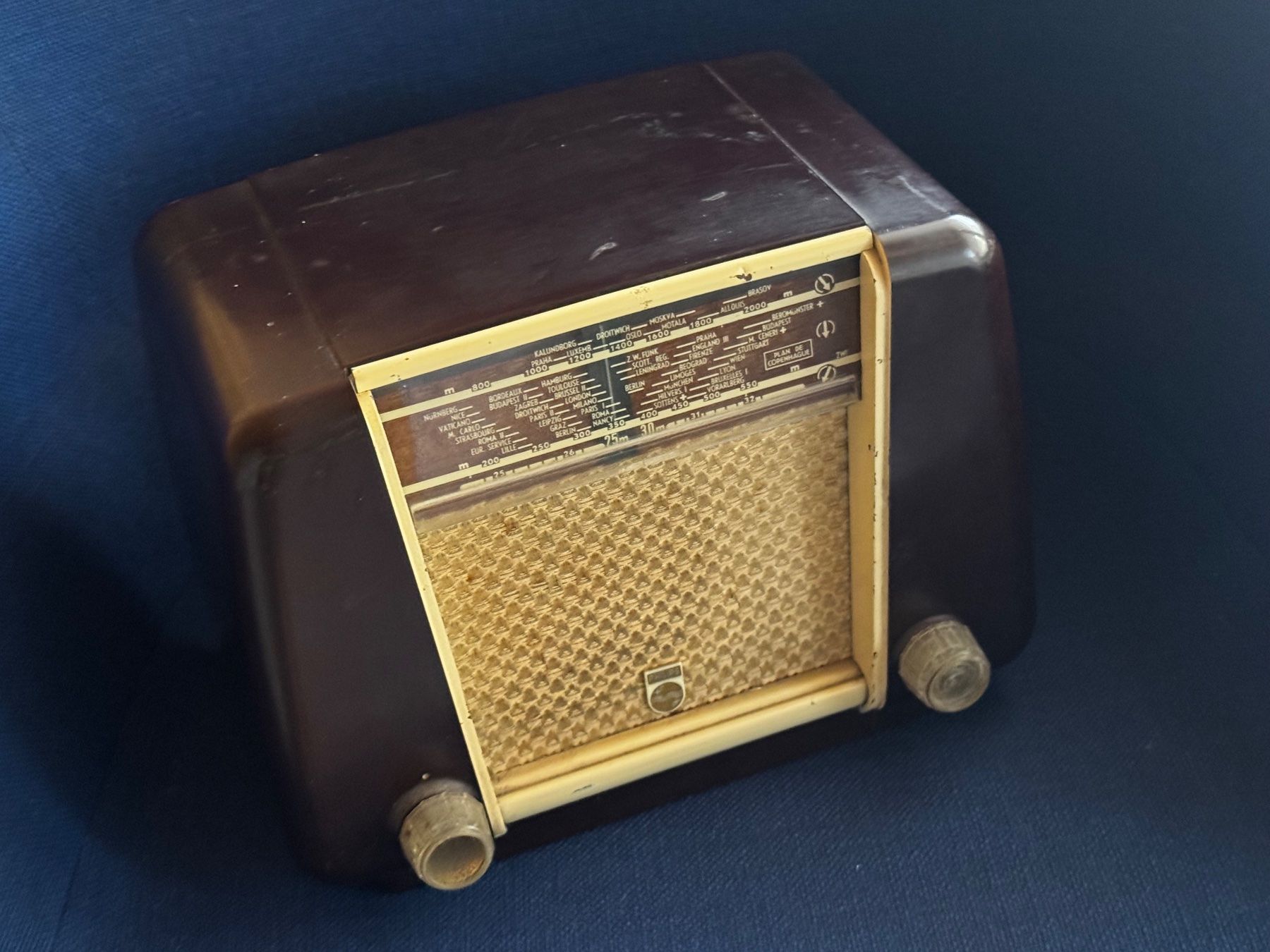 Philips Radio: Radio vintage Philips bakélite? non testée – Usato da Ovronnaz venduto da Etagne68 4