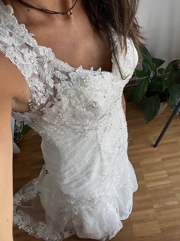 Kleider: Hochzeit Kleid in Top Zustand  – Gebraucht aus Zürich von sabrina.22 2