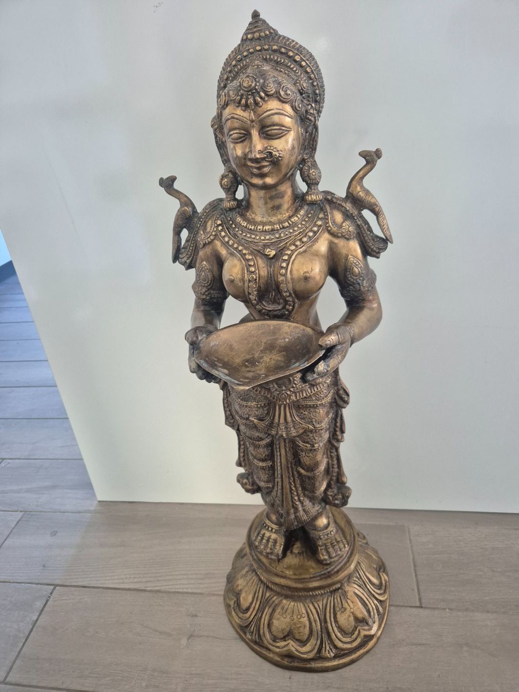 Sculture & Statue: Statue Deep Lakshmi en laiton 80 cm – Usato da Fribourg venduto da tameab