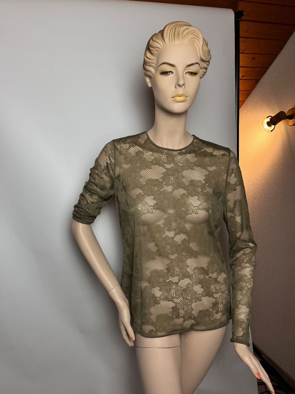 Wolford Top: WOLFORD, Langarm-Spitzenshirt Frankie, Grösse S – Nuovo e nell'imballaggio originale da Rudolfstetten venduto da gst_g7xl