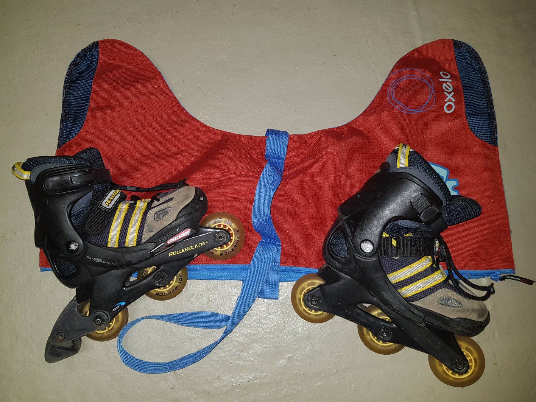 Pattini in linea & Pattini a rotelle: Roller Blade 29-34 – Usato da Avry-devant-Pont venduto da Momos72