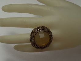 Grosser Ring aus Messing