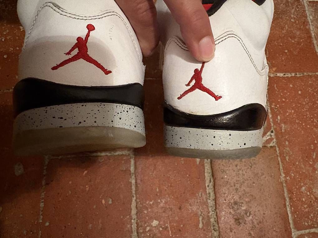 Herrenschuhe: Air Jordan 5 Retro White Cement  Taille 41 – Gebraucht aus Puidoux von neg_9p7m 4