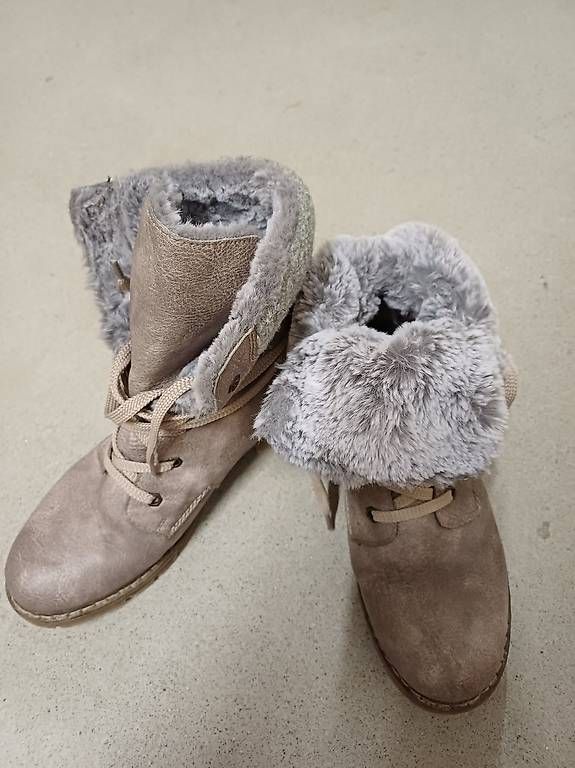 Rieker Scarpe da donna: Winterstiefeletten Rieker – Usato da Zürich venduto da jjud 1