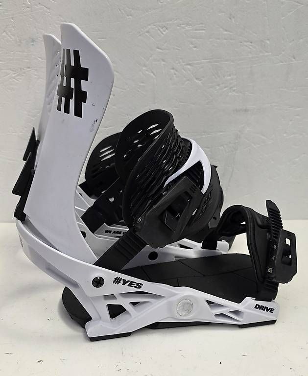 Nidecker Bindungen: Fixations snowboard, taille M – Neu (gemäss Beschreibung) aus Sugiez von factorysportoutlet