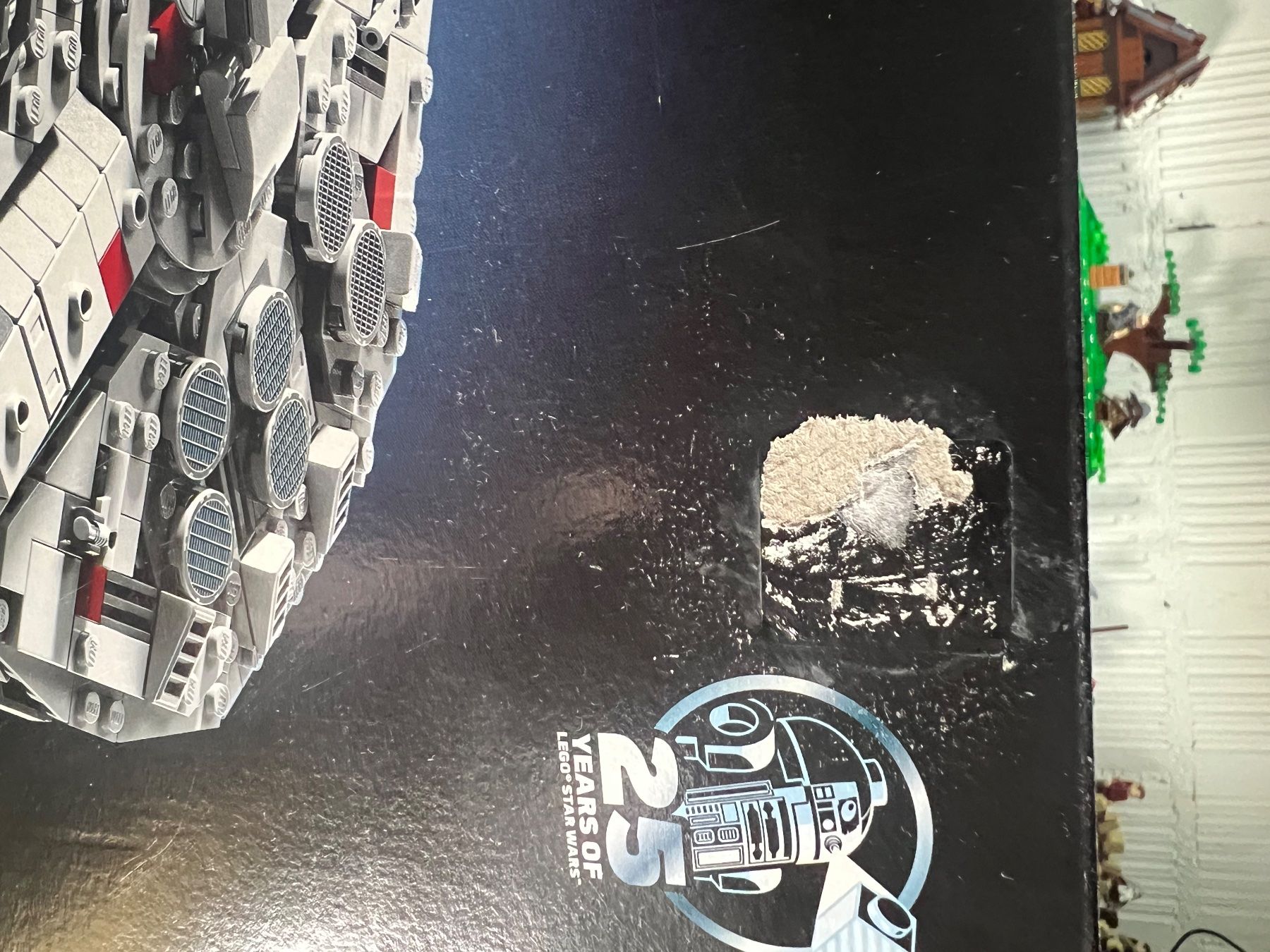 Lego Kit di costruzioni: Lego Star Wars Millennium Falcon 75375 – Nuovo e nell'imballaggio originale da Appenzell venduto da RMBricks 2