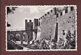 Château de NEUCHÂTEL - Les Remparts