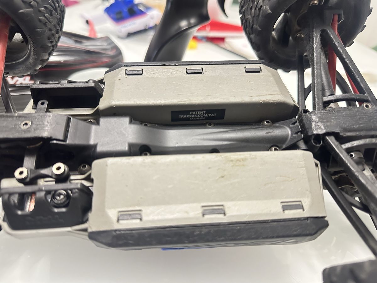 Traxxas RC Modellbau: Traxxas – Gebraucht aus Nebikon von sal_pvk8 8