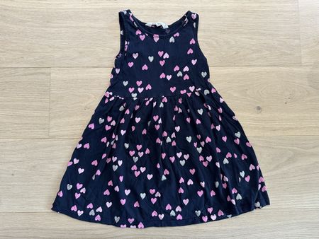 Robe bleu marine a cœurs argenté et rose 110-116cm 4-5-6 ans