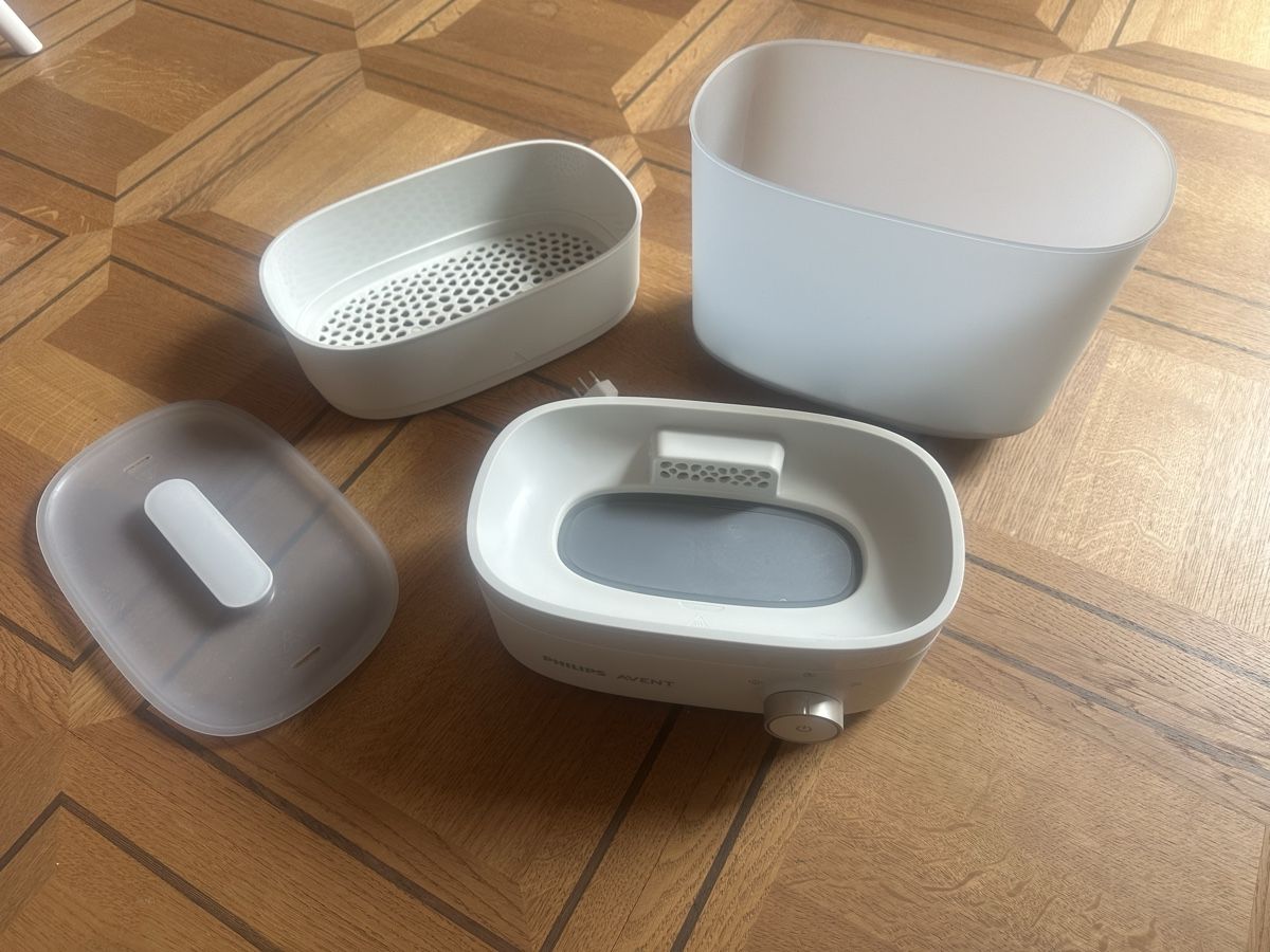 Avent Repas pour bébés: Philips Avent Sterilisator – D'occasion à Zürich par WeNeedMorePR 2