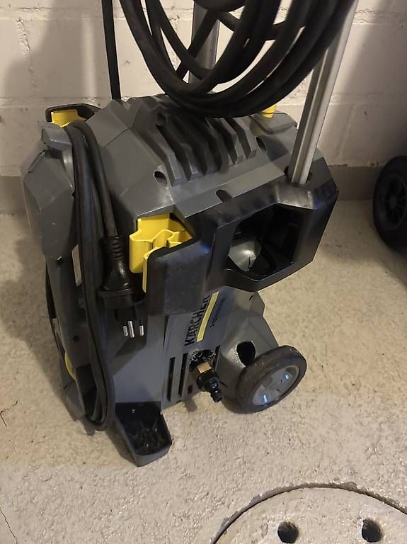 Kärcher Nettoyeurs à haute pression: Kärcher Professional HD 5/11 – D'occasion à Uetendorf par jenna179 4